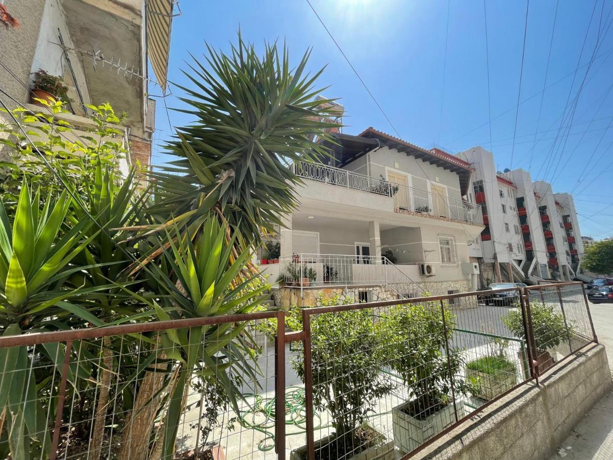 Large Apartment Вльора Екстер'єр фото