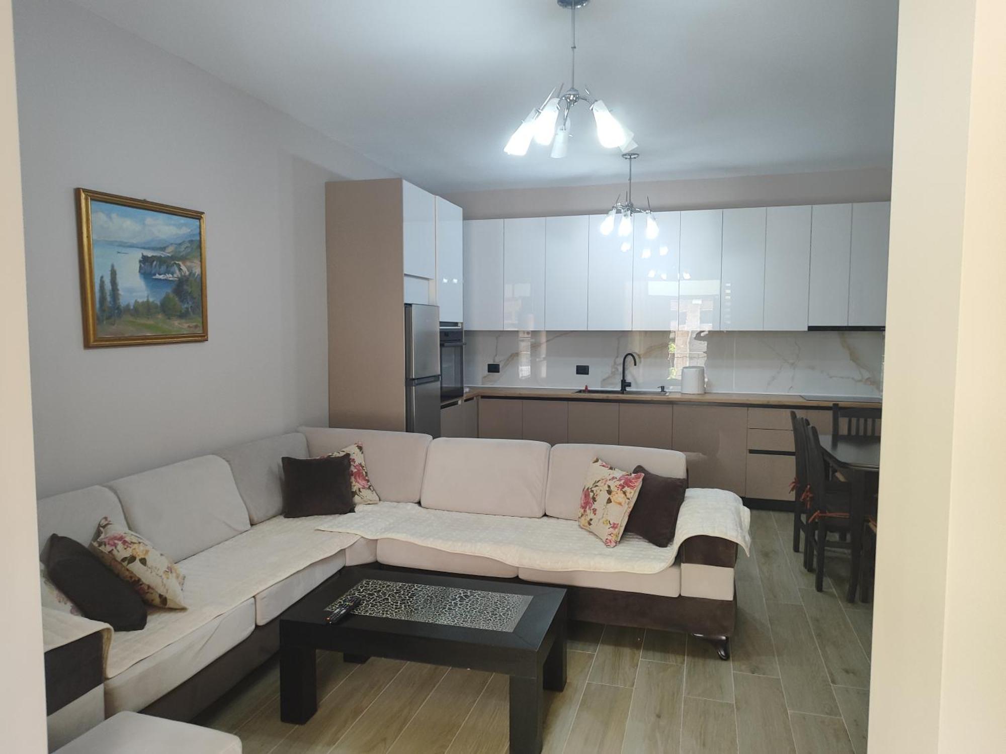 Large Apartment Вльора Екстер'єр фото